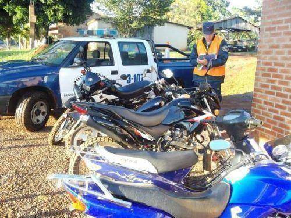 Intensifican controles policiales a los motociclistas