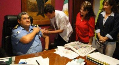 Comenz� la campa�a de vacunaci�n antigripal para las fuerzas policiales