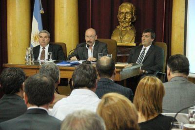 Discurso del Intendente Jos� Inza, en la apertura de Sesiones del Concejo Deliberante de Azul