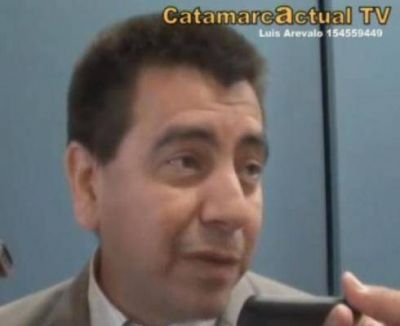 Para Gordillo, la embestida en contra suyo no afecta la gesti�n del Gobierno