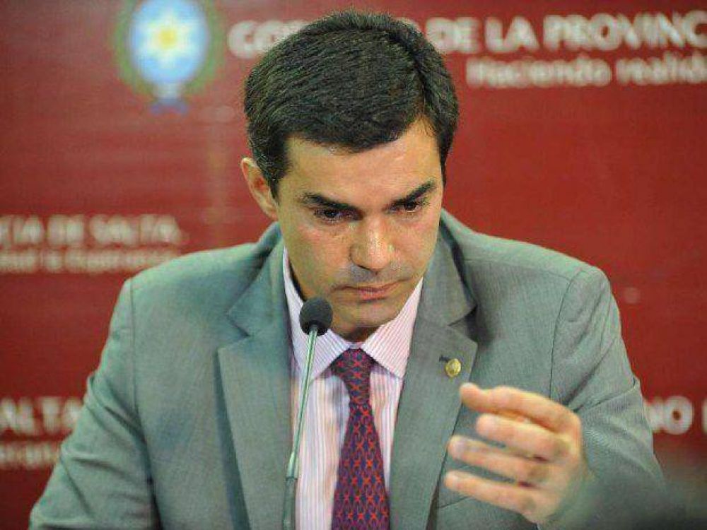  Urtubey no reconoci� el error, pero anul� 39 preadjudicaciones