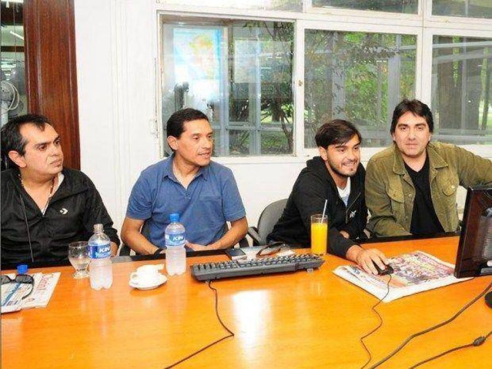 Los Nocheros y el placer de volver a cantar en el Teatro Provincial de Salta