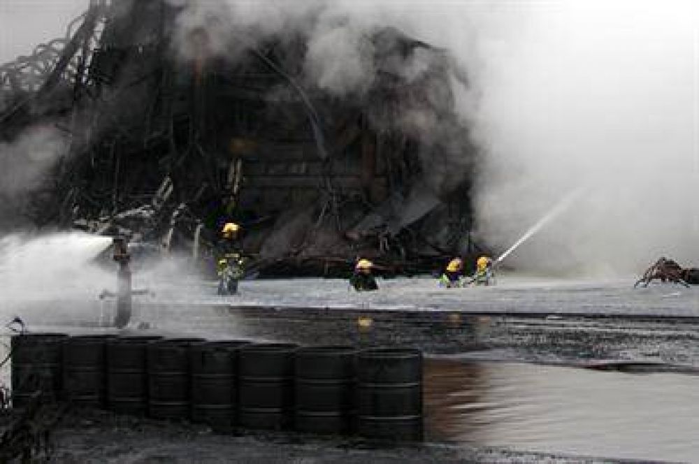 YPF tardar� hasta dos meses en recuperar su producci�n en la refiner�a de Ensenada