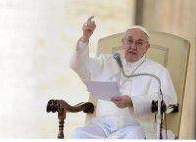 Francisco le respondi� una carta al titular de la Corte Suprema