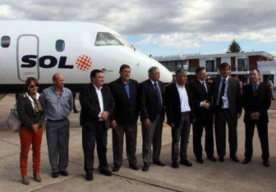 Sol L�neas A�reas concret� su primer vuelo a Viedma
