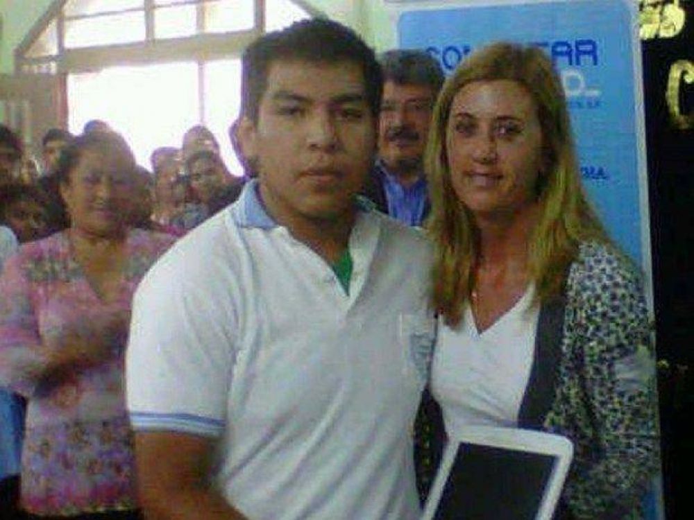 Entregaron m�s de 1.100 netbooks a estudiantes