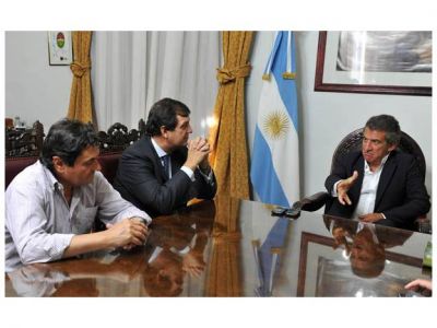 Har�n una prueba piloto con paneles fotovoltaicos en frigor�fico av�cola