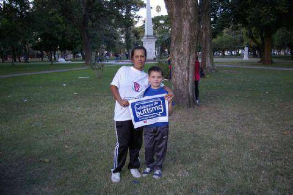 Mateada por el D�a Internacional del Autismo