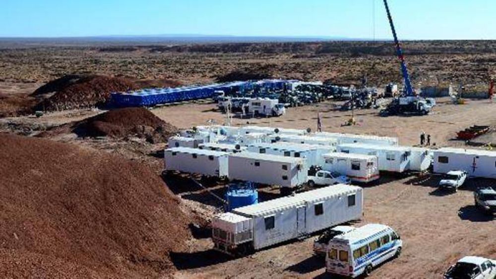 Embajadores y directivos de Shell, en la regi�nEmbajadores y directivos de Shell, en la regi�n