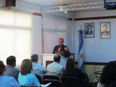 Buscan una mayor conectividad entre el Hospital Garrahan y hospitales de la Provincia