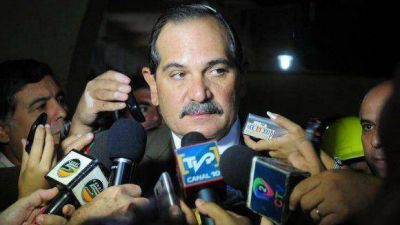 Alperovich respald� el proyecto de democratizaci�n de la Justicia