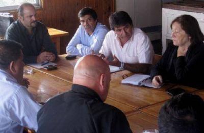 Crisis del Puerto: la CGT y gremios del sector buscar�n destrabar la situaci�n en Capital