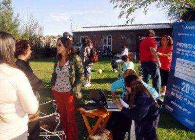 ANSES estuvo en el Barrio Hip�dromo difundiendo sus Pol�ticas Inclusivas