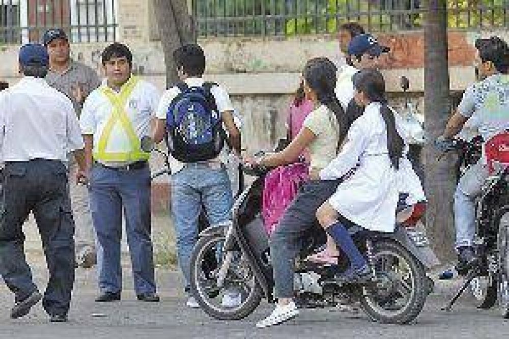 Promueven "sanciones efectivas" y "redoblar las acciones" contra los motociclistas infractores