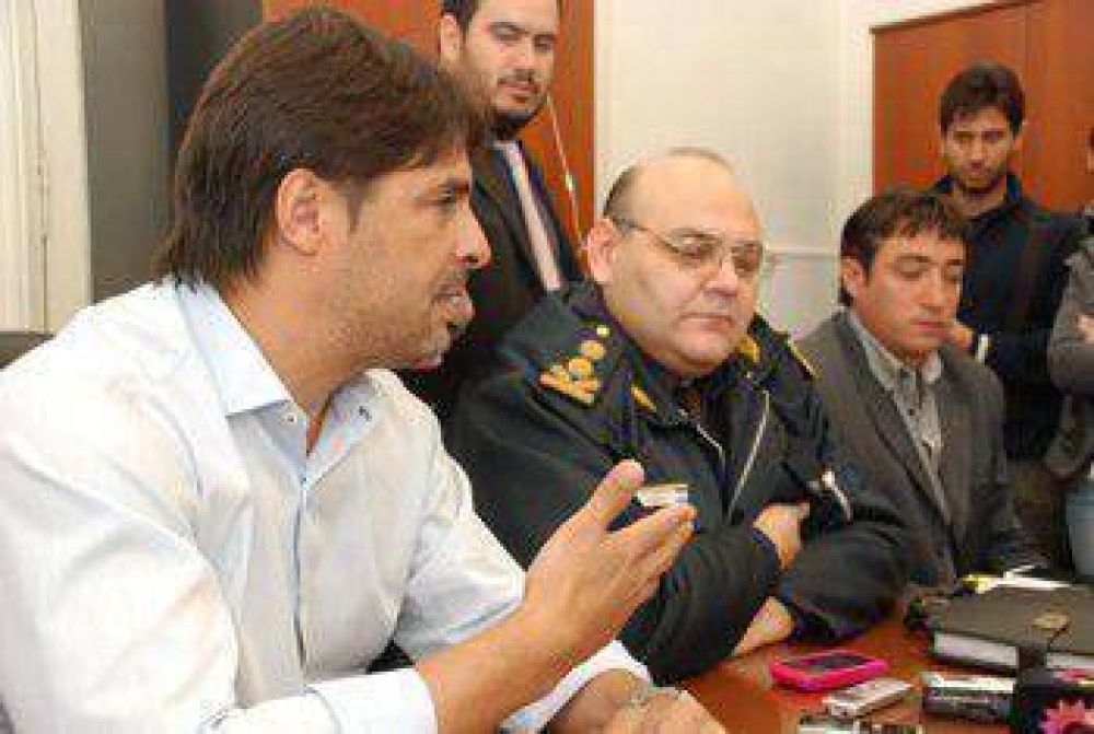 Reuni�n en el municipio por la ola de robos