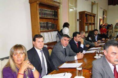 Opiniones sobre el discurso que dio el intendente Jos� Inza