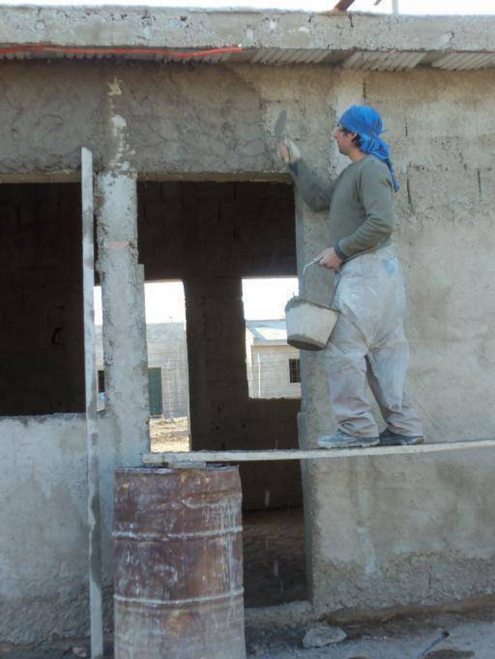 El Gobierno Provincial asiste a m�s de 450 familias con materiales de construcci�n