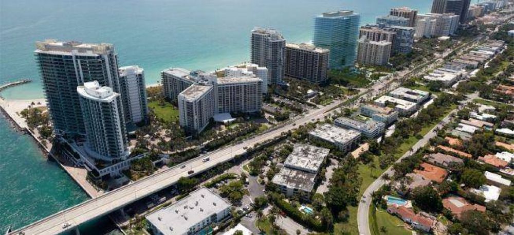 Una compra sospechosa de Constantini en Miami complica a la Anses