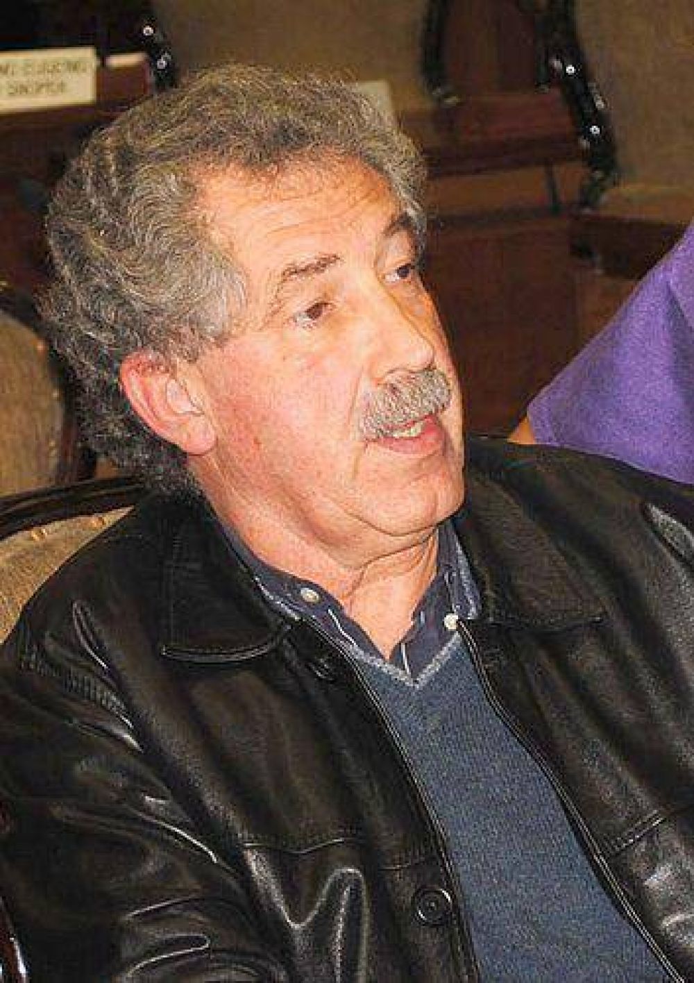 Renunci� el diputado Eduardo Cammuso