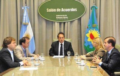 Reuni�n de Scioli y Katopodis para coordinar acciones tras la inundaci�n