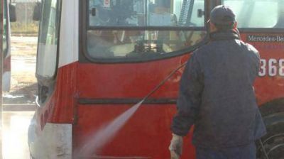 Los colectivos de Tamse est�n 3 d�as en la calle y 2 en el taller