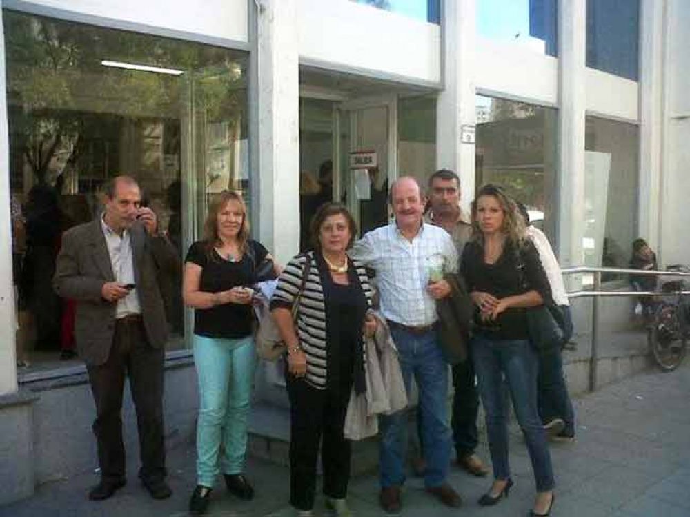 Ediles del FrePam defienden creaci�n de una empresa estatal de transporte