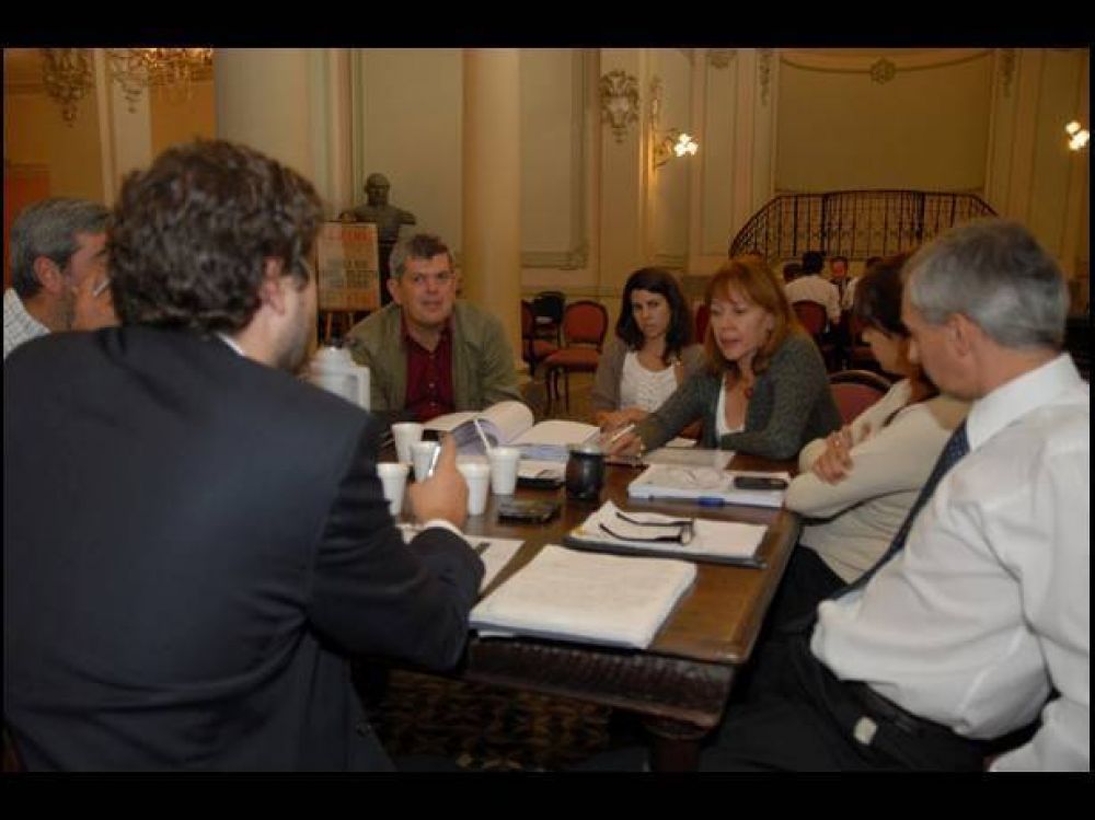 El BID inici� un diagn�stico de Paran� para otorgar financiamiento