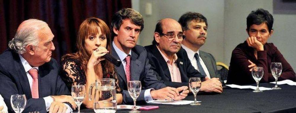 "Para ganar hay que unirse"