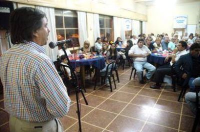 El Justicialismo de Tandil vislumbra la candidatura de Auza con se�ales de unidad
