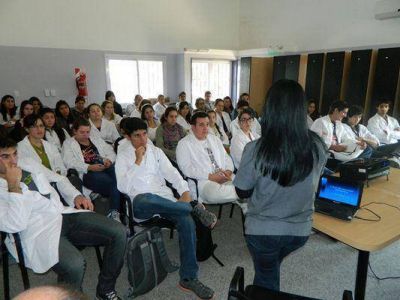 Realizaron un taller de prevenci�n y tratamiento de tabaquismo