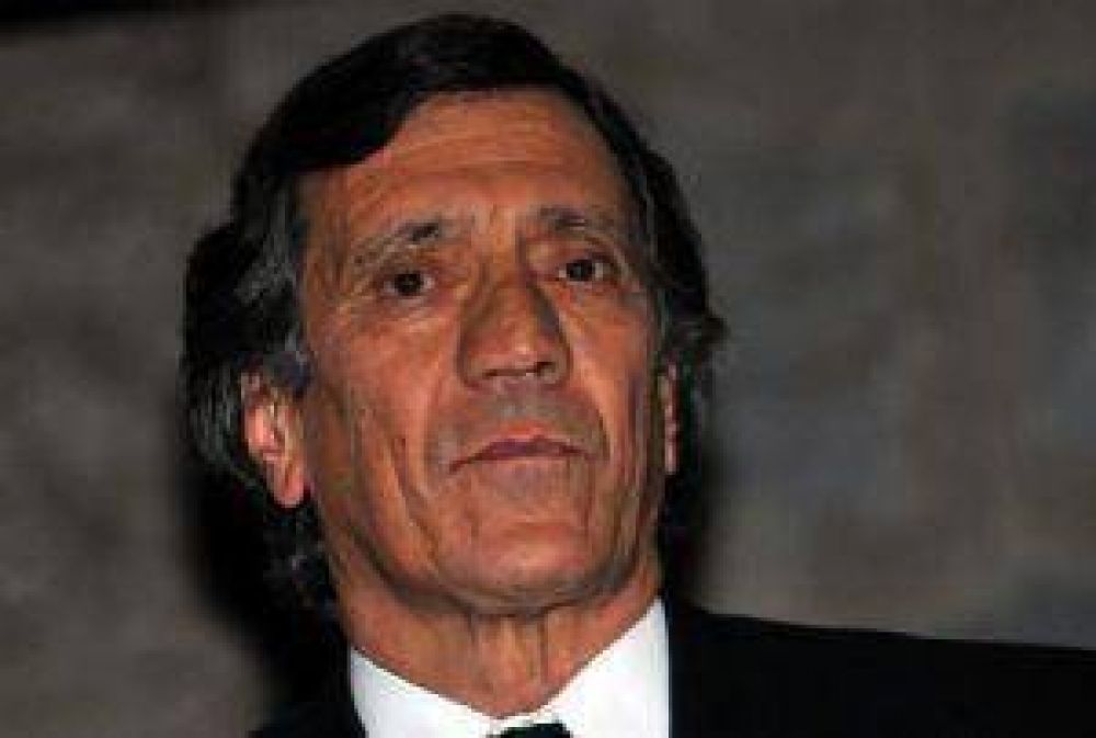Pol�mica: Lafalla, contra los pol�ticos enriquecidos
