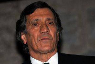 Pol�mica: Lafalla, contra los pol�ticos enriquecidos
