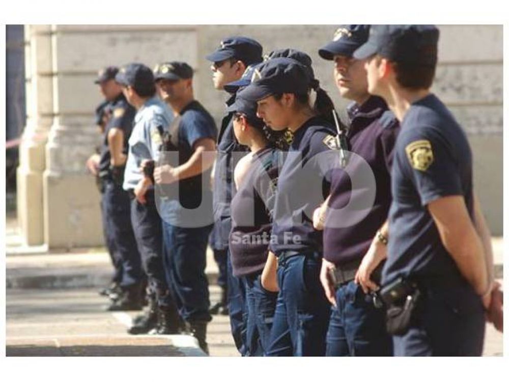 El Estado se encamina hacia la descentralizaci�n policial