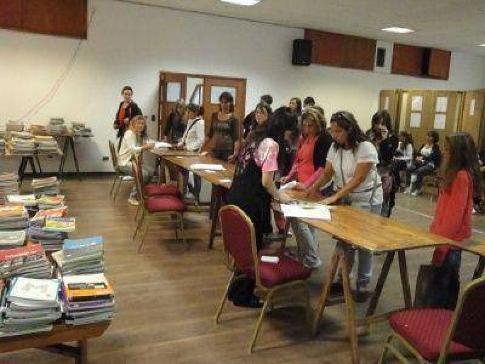 LA ASOCIACI�N EMPLEADOS DE CASINOS CONCLUYE SU BOLSA DEL LIBRO