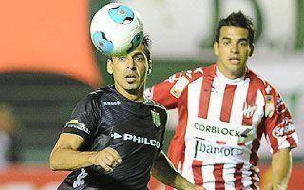 En el debut de Almeyda, el Taladro no logr� pasar de un empate