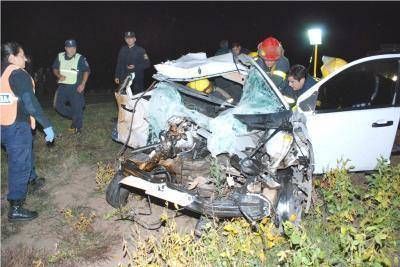 Un tr�gico choque en la Ruta N� 65 dej� tres v�ctimas fatales