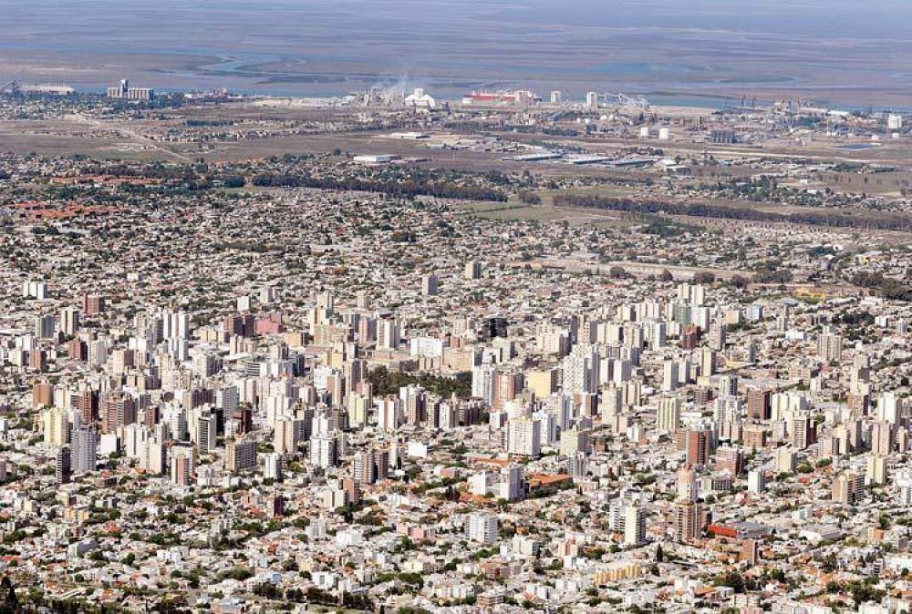 De pie, m�s all� de la coyuntura