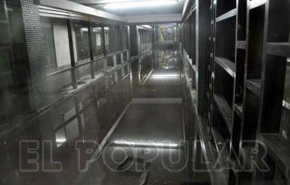 El subsuelo de la Terminal se inund� de desechos cloacales
