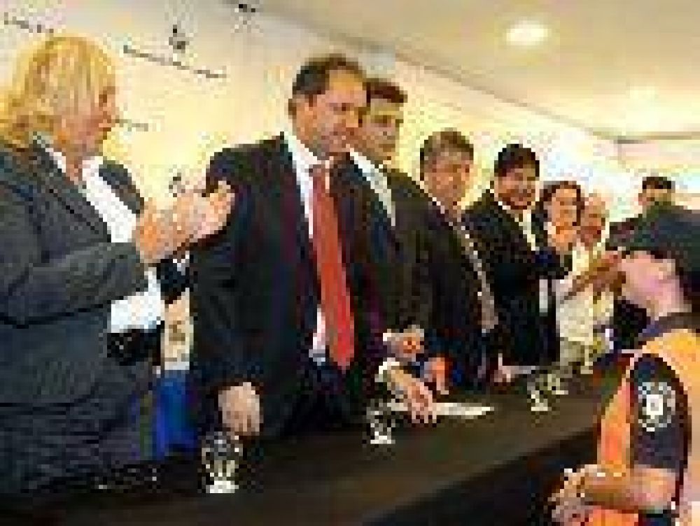 Scioli: "Ninguna ley por s� sola resuelve el problema pero es impostergable que se trate el C�digo Penal Juvenil"