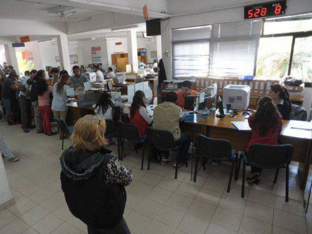 Los que no tienen casa piden soluci�n urgente