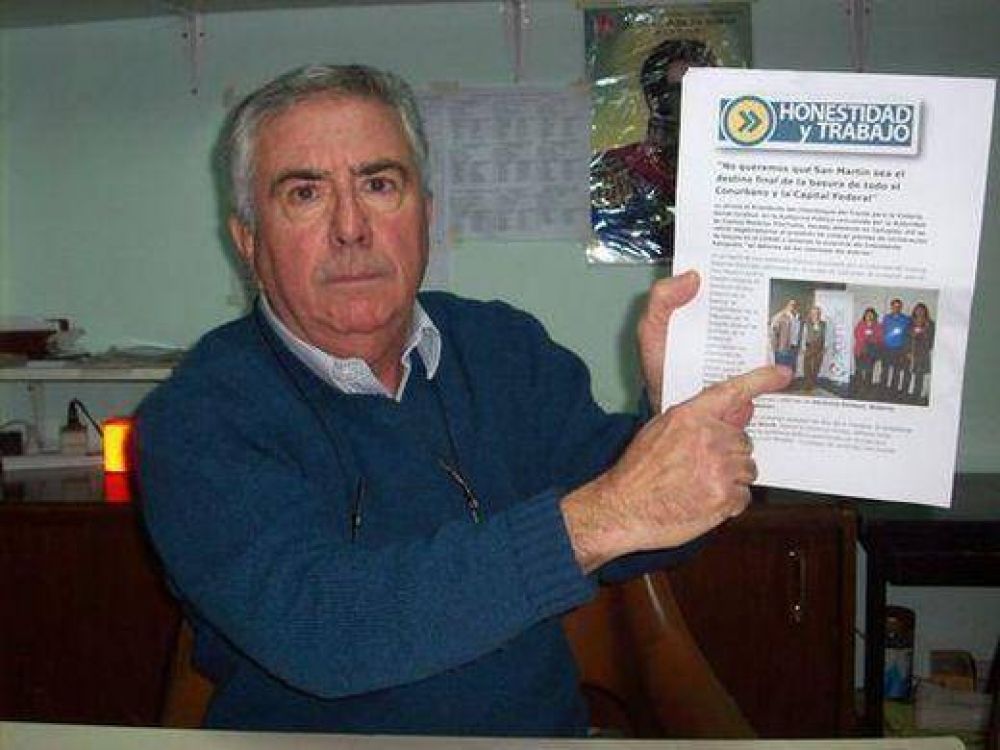 El concejal Simini�n deja el ivoskismo y tendr� su propio bloque