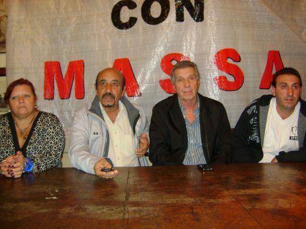 Remedio y Alonso presentaron �Radicales con Massa�