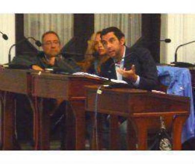 HCD: El trasporte de pasajeros tiene comisi�n propia  