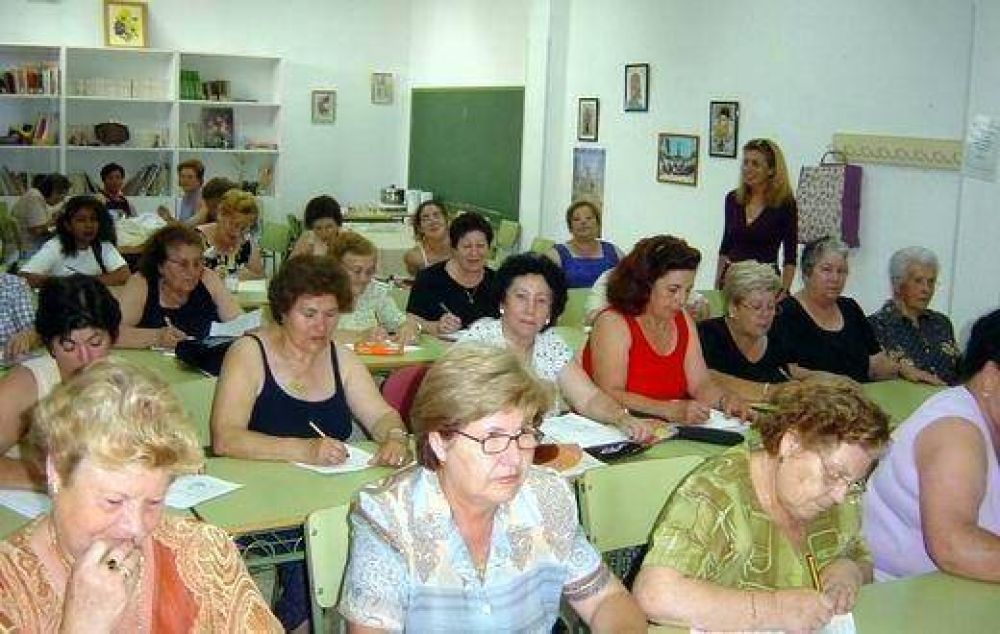 Estudios provocan un �cambio frente a la vida� en el 80% de adultos mayores