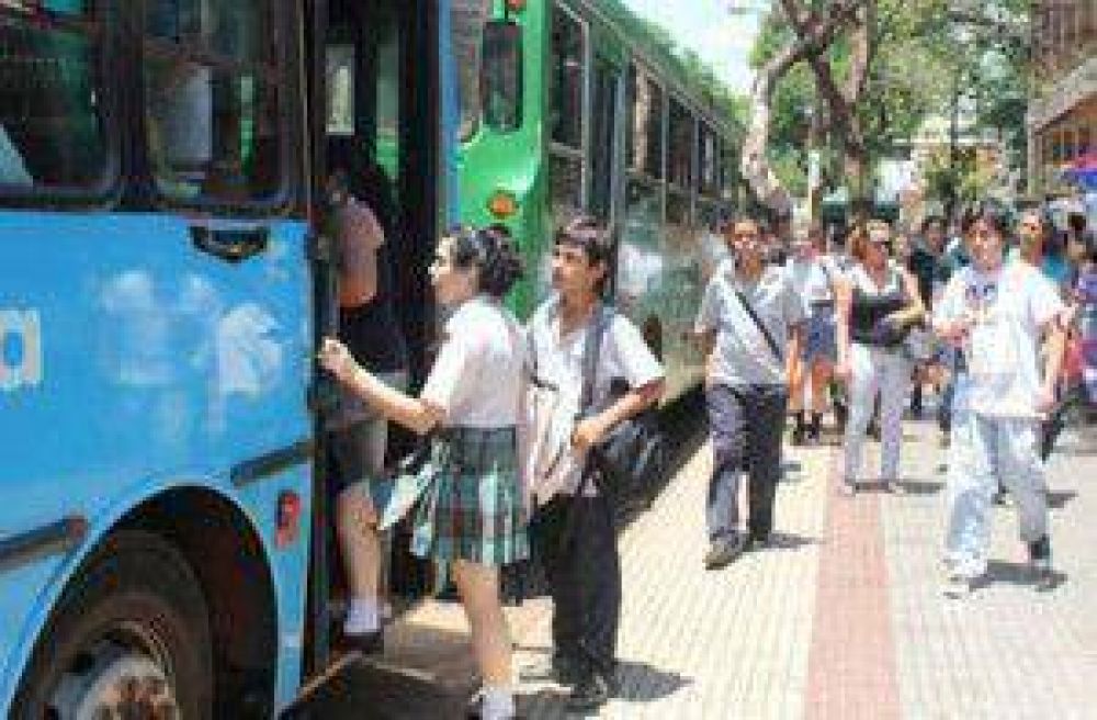 Desde UTE El Libertador aclararon que estn desbordados por la cantidad de solicitudes para obtener el boleto estudiantil gratuito