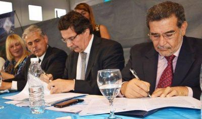 Beder y Sileoni encabezaron el acto en Chepes