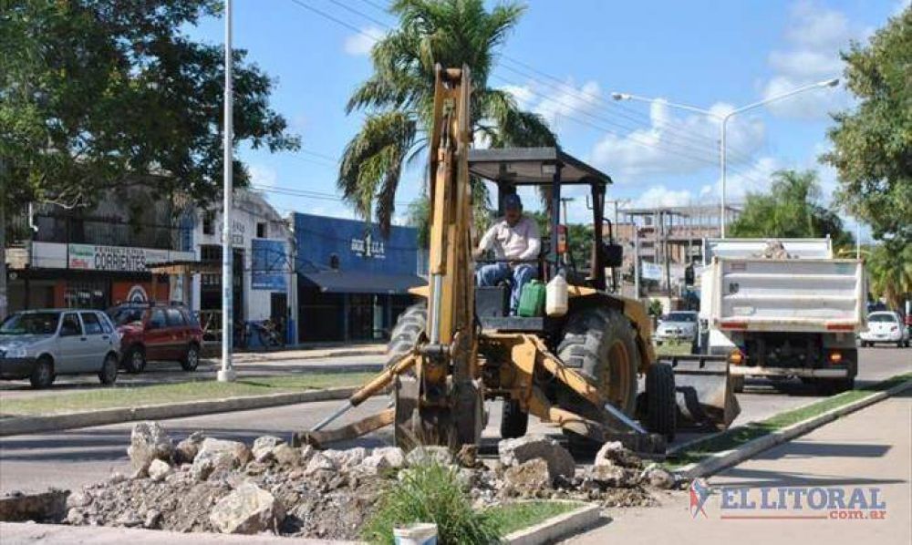 Bacheos en la avenida Libertad para empezar con la repavimentaci�n