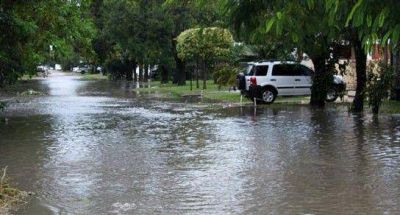 Hay 90 evacuados en Villa Ocampo
