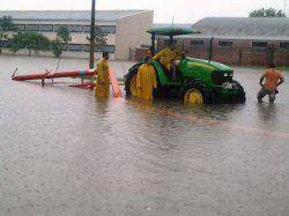 Fuertes tormentas ocasionaron serios inconvenientes en el interior provincial