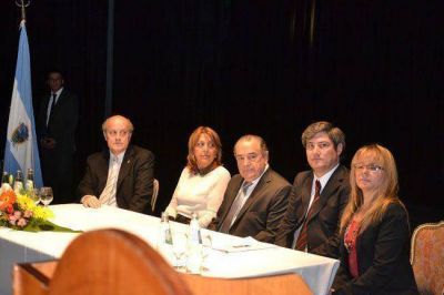 El gobernador Jorge y el Atuel: "para traer agua se necesita mucha plata"